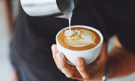Hoe geniet je op een gezonde manier van koffie?